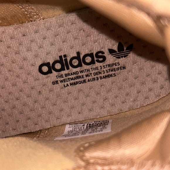 NWT adiFOAM CLIMACOOL J unisex - Picture 2 of 7